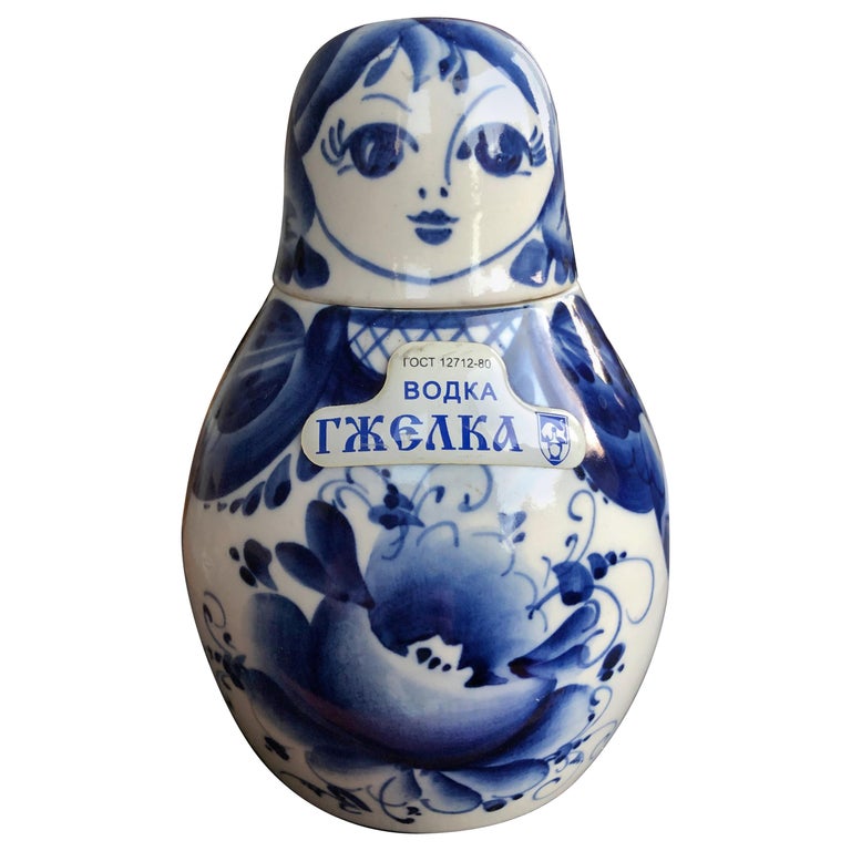 Detail Matryoshka Vodka Nomer 21