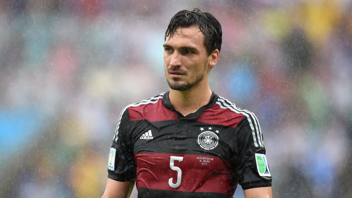 Detail Mats Hummels 2014 Nomer 11