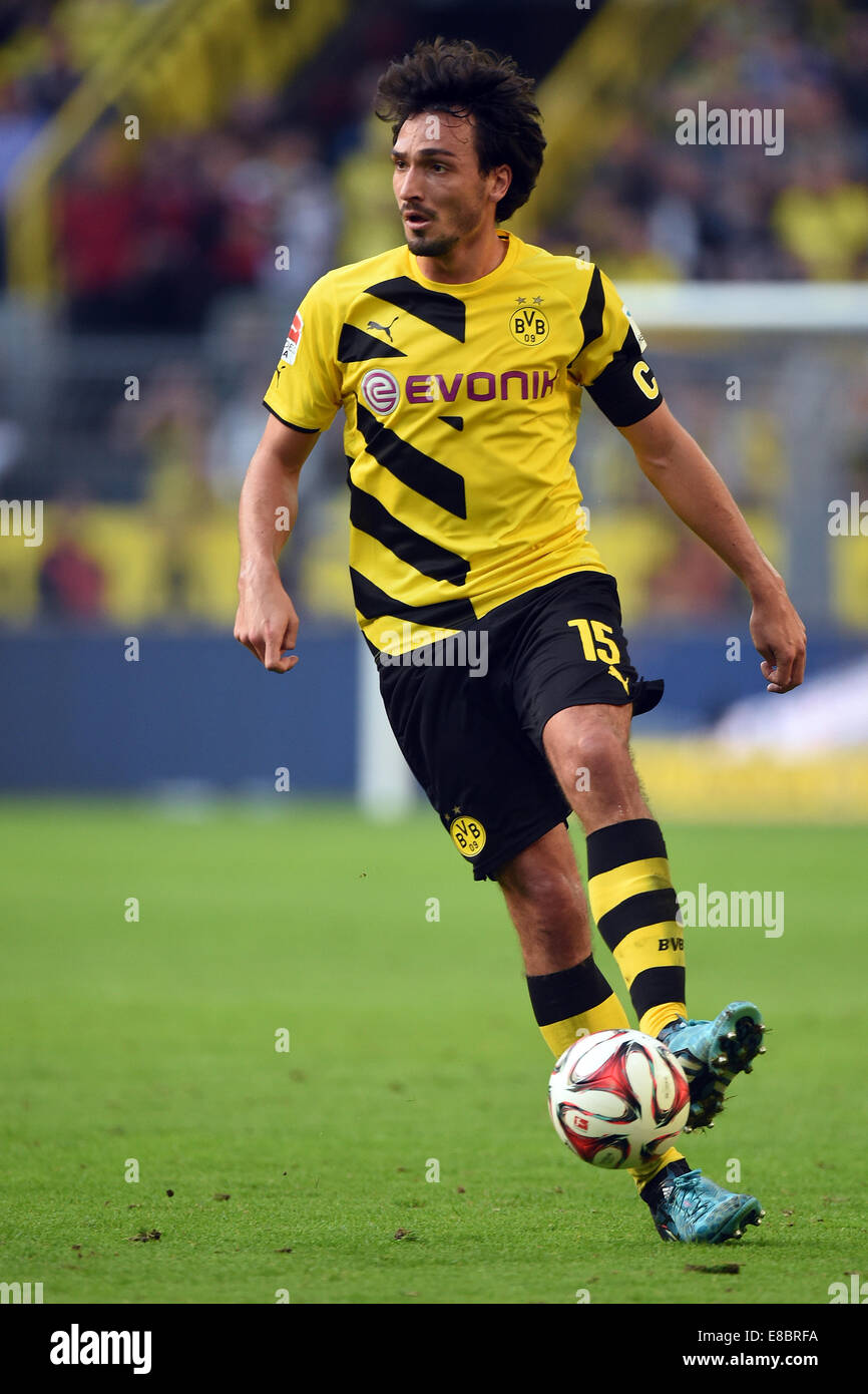 Detail Mats Hummels 2014 Nomer 17