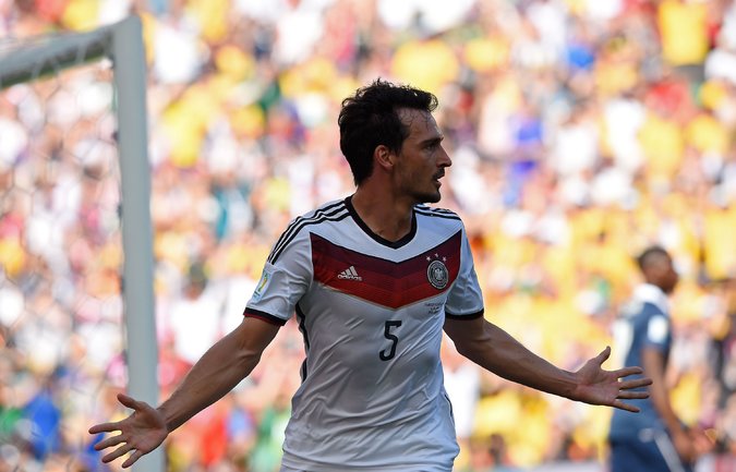 Detail Mats Hummels 2014 Nomer 20