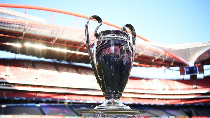 Detail Piala Champions League Nomer 31