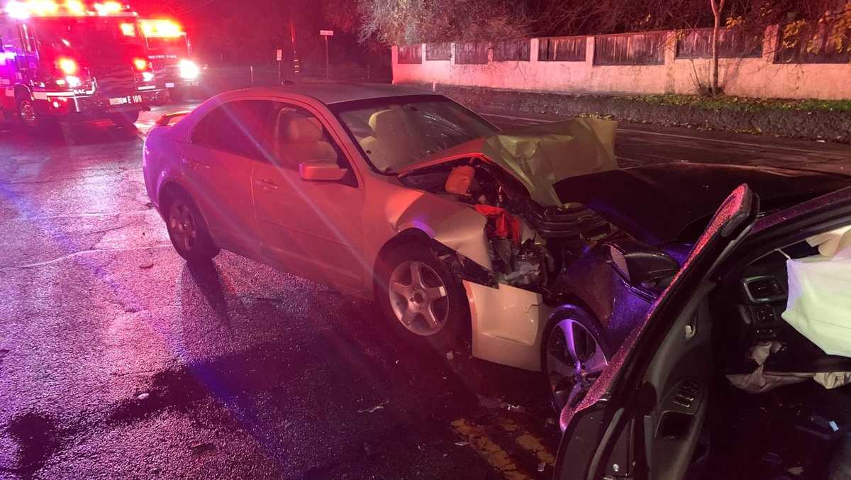 Detail Pic Of Car Crash Nomer 40