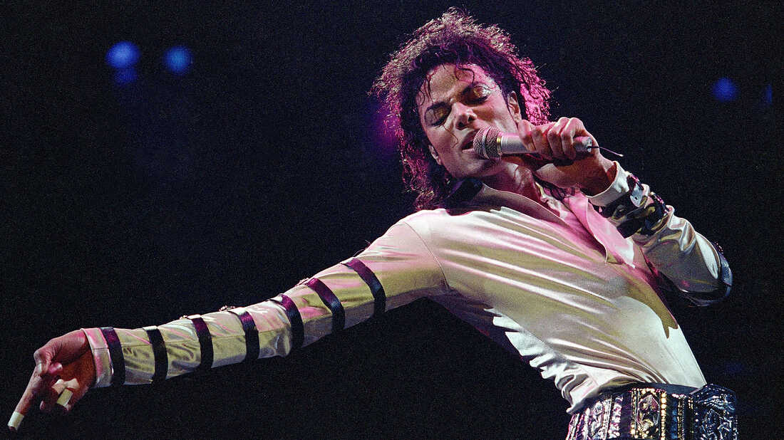 Detail Pic Of Michael Jackson Nomer 31