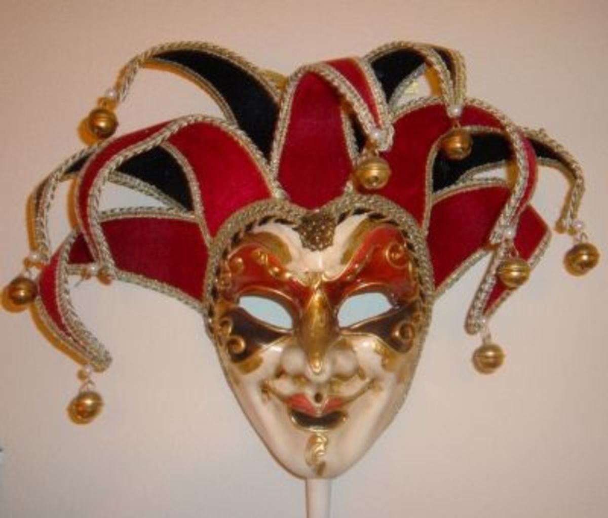 Detail Medieval Jester Mask Nomer 26