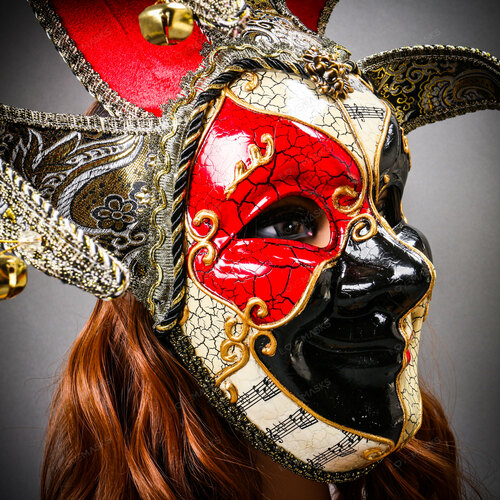 Detail Medieval Jester Mask Nomer 29