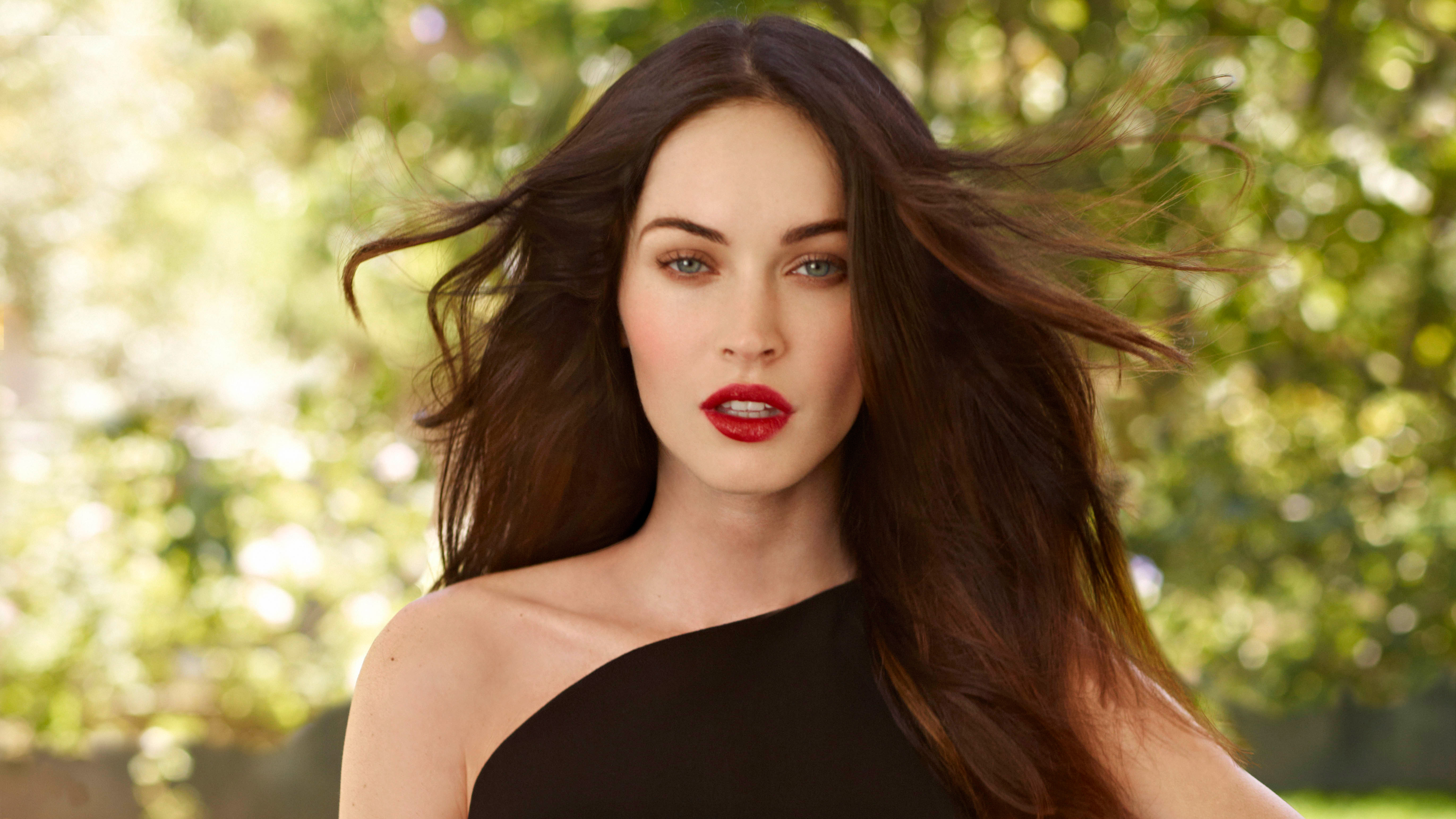 Detail Megan Fox Hd Nomer 5