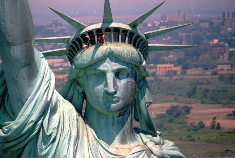 Detail Pic Of Statue Of Liberty Nomer 51