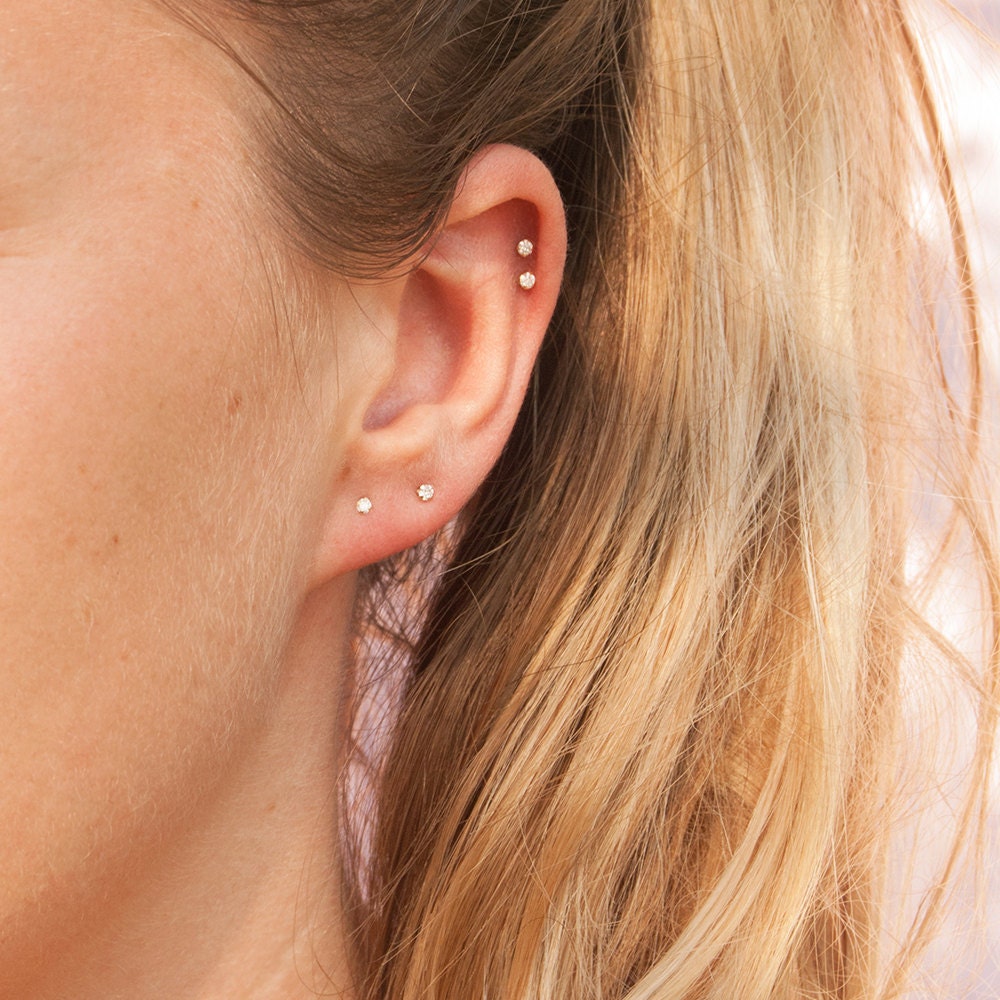 Detail Pics Of Diamond Earrings Nomer 36
