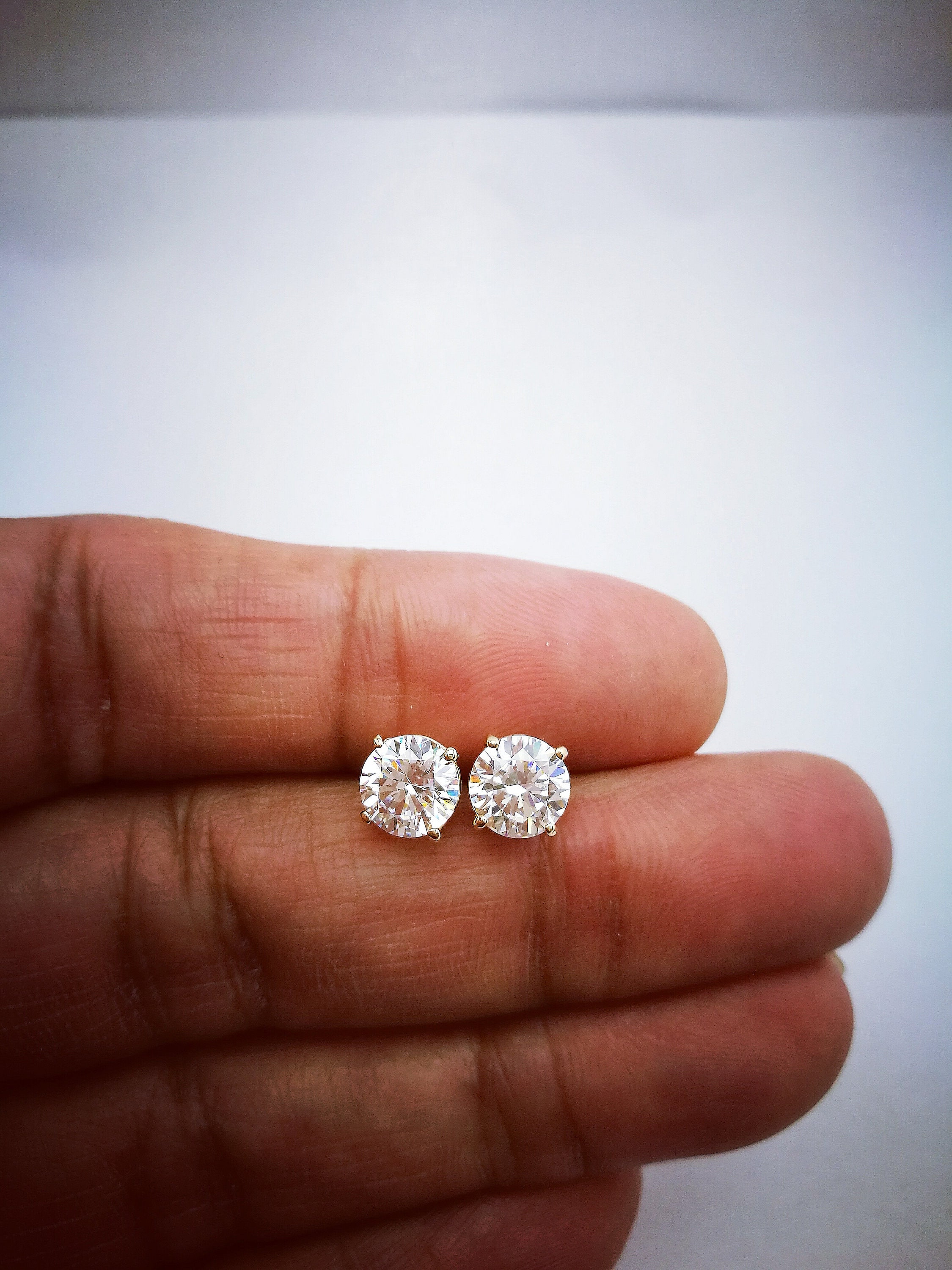 Detail Pics Of Diamond Earrings Nomer 46