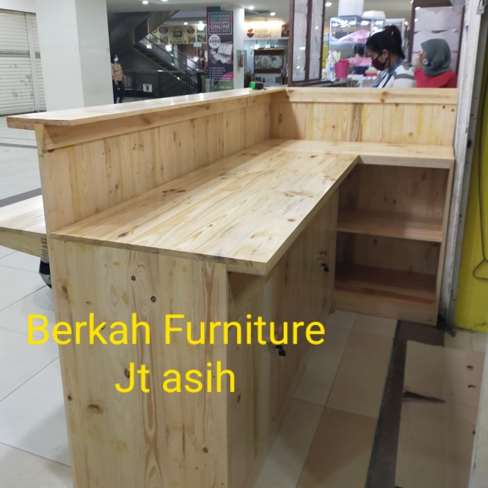 Detail Meja Booth Kayu Nomer 42