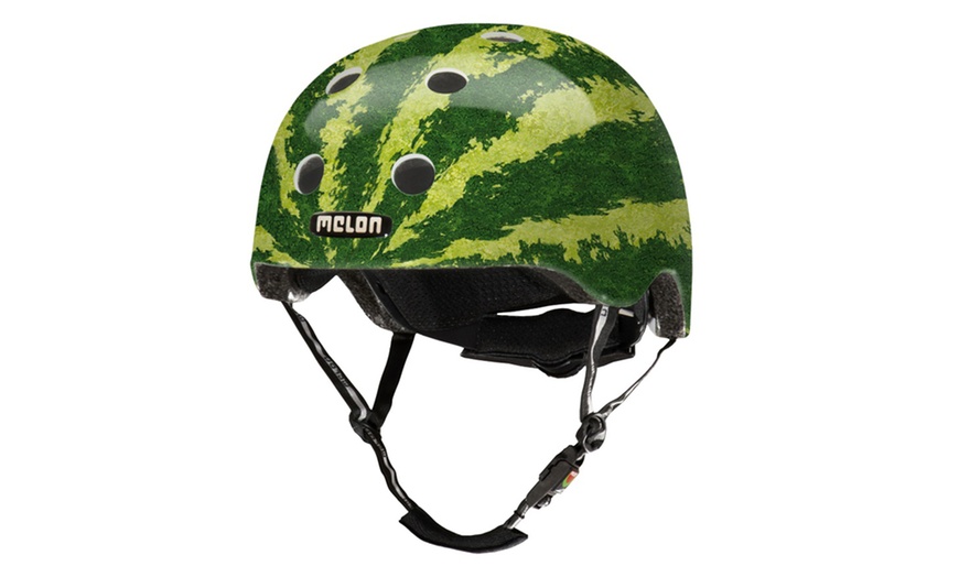 Detail Melon Helmets Nomer 13