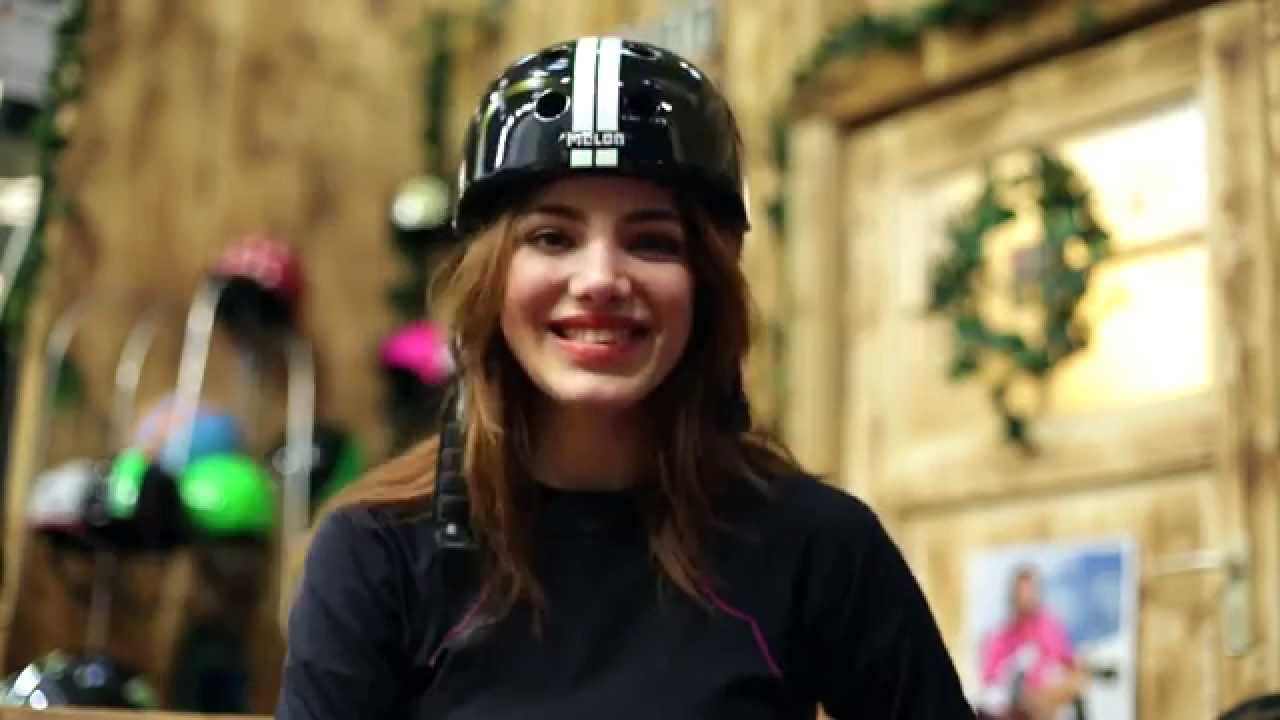 Detail Melon Helmets Nomer 23