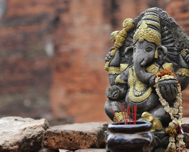 Detail Pics Of Ganesha Nomer 55