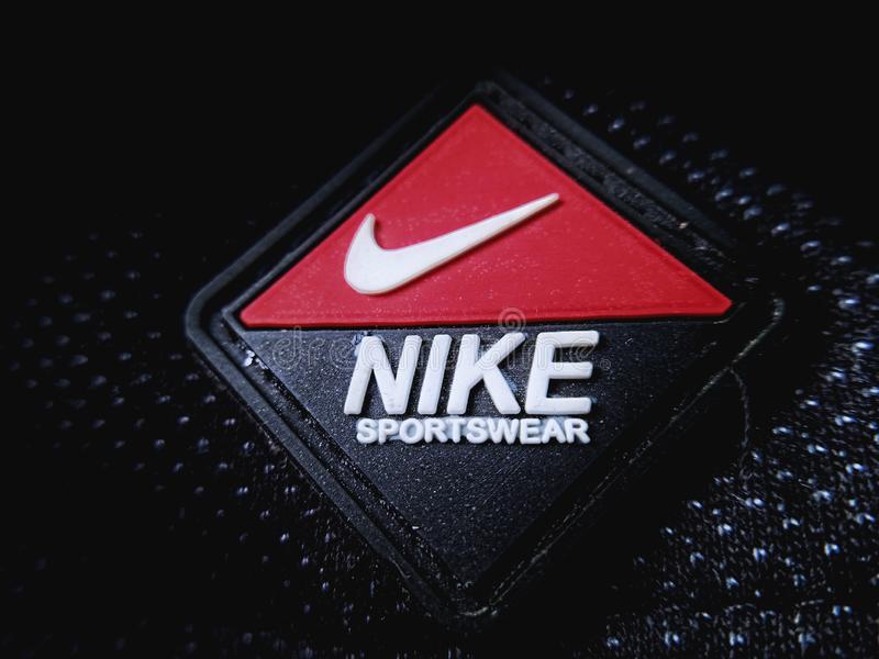 Detail Pics Of Nike Logo Nomer 27