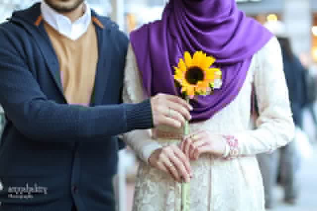 Detail Memberi Bunga Pada Wanita Nomer 40