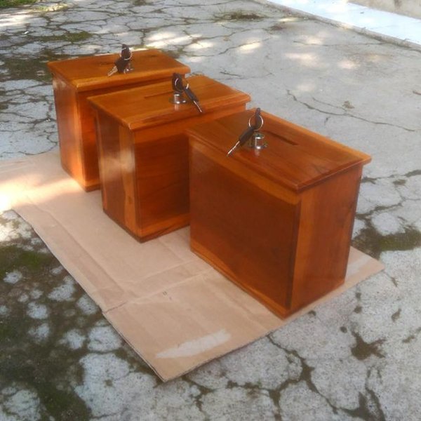 Detail Membuat Kotak Amal Dari Kayu Nomer 38