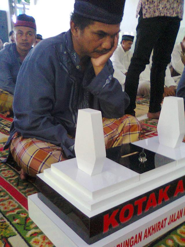 Detail Membuat Kotak Amal Dari Kayu Nomer 46