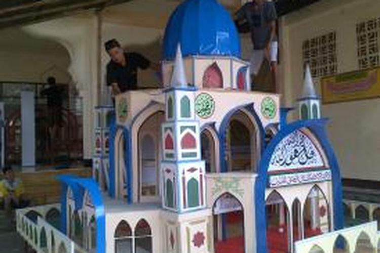 Detail Membuat Masjid Dari Kardus Nomer 20