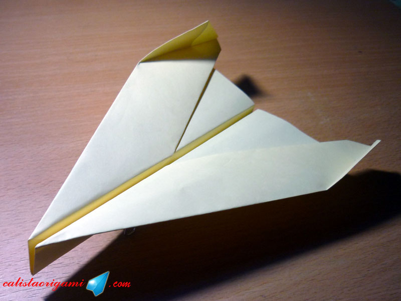 Detail Membuat Pesawat Dari Origami Nomer 47