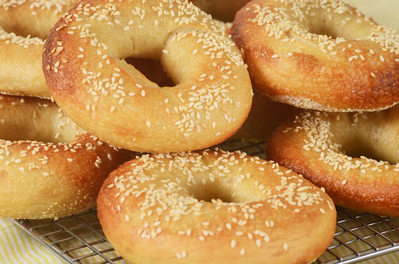 Detail Picture Of A Bagel Nomer 4