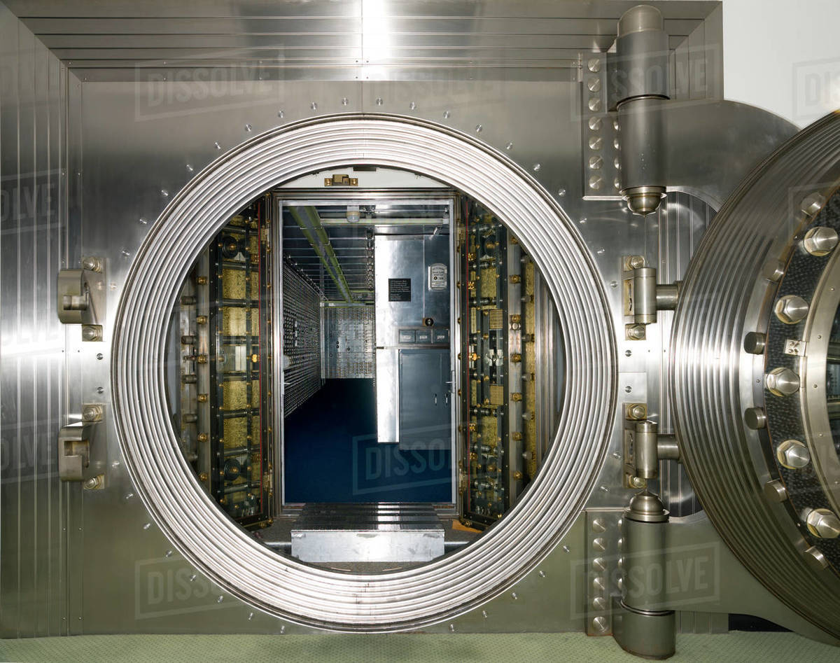 Detail Picture Of A Bank Vault Nomer 52