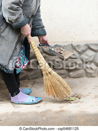 Detail Picture Of A Broom Sweeping Nomer 14