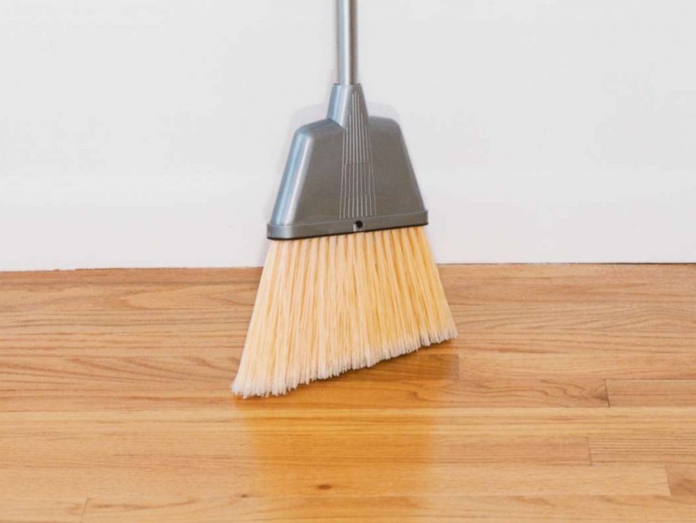 Detail Picture Of A Broom Sweeping Nomer 50