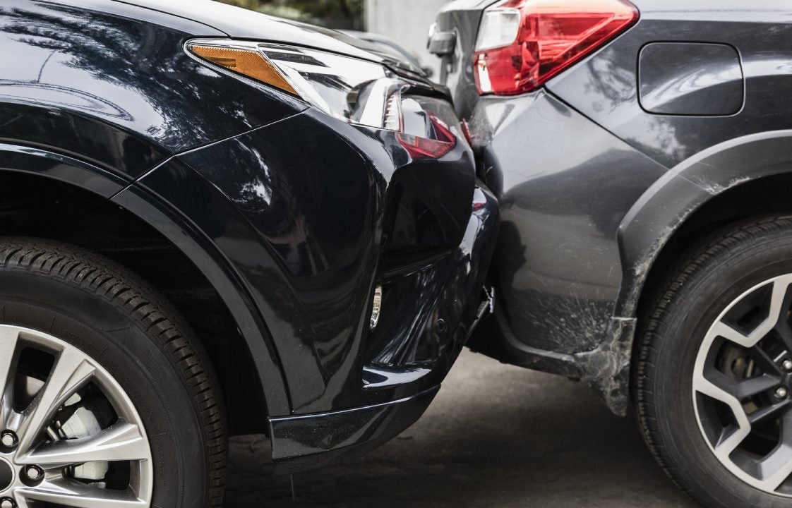 Detail Picture Of A Crashed Car Nomer 4