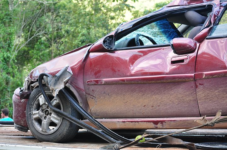 Detail Picture Of A Crashed Car Nomer 51