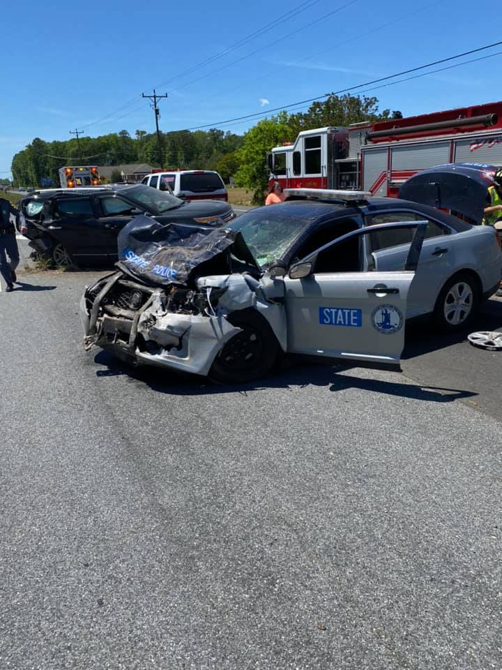 Detail Picture Of A Crashed Car Nomer 57