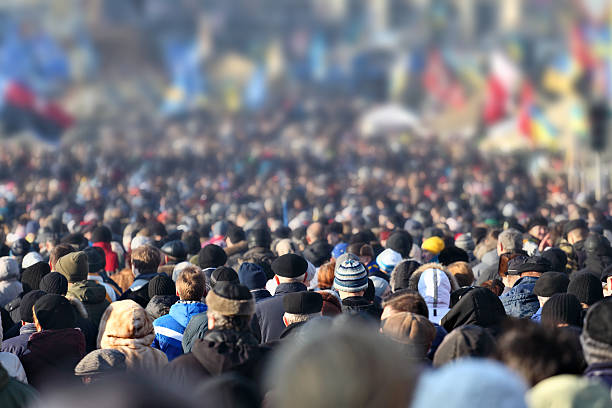 Detail Picture Of A Crowd Of People Nomer 27