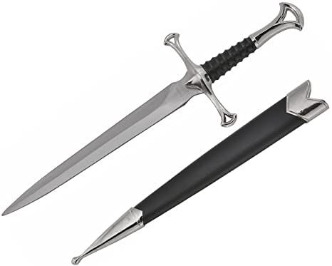 Detail Picture Of A Dagger Nomer 13