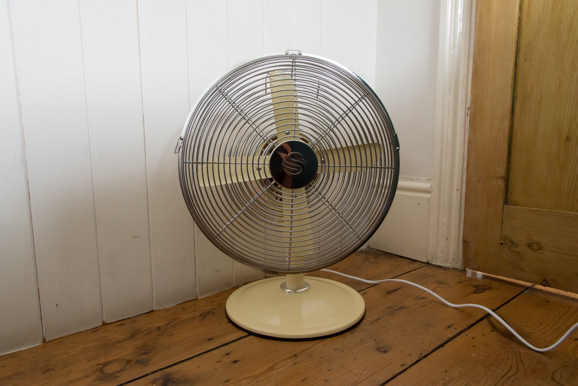 Detail Picture Of A Fan Nomer 10