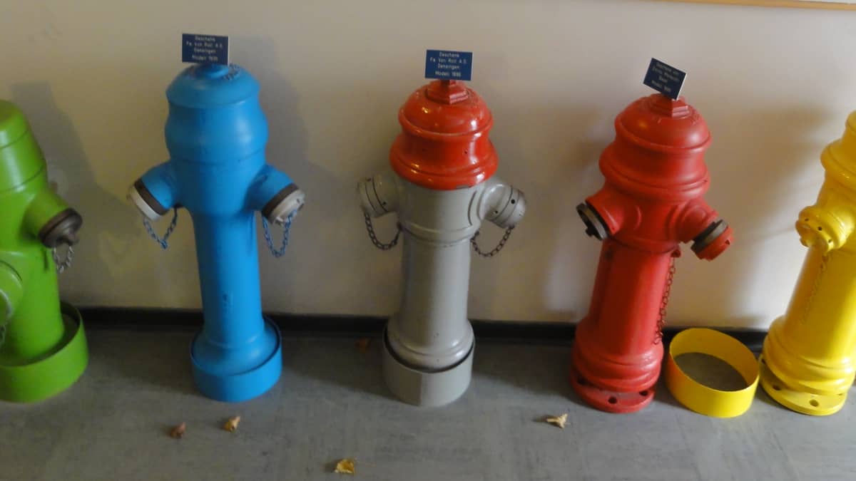 Detail Picture Of A Fire Hydrant Nomer 39