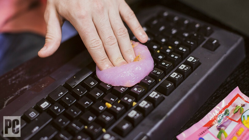 Detail Picture Of A Keyboard On A Computer Nomer 41