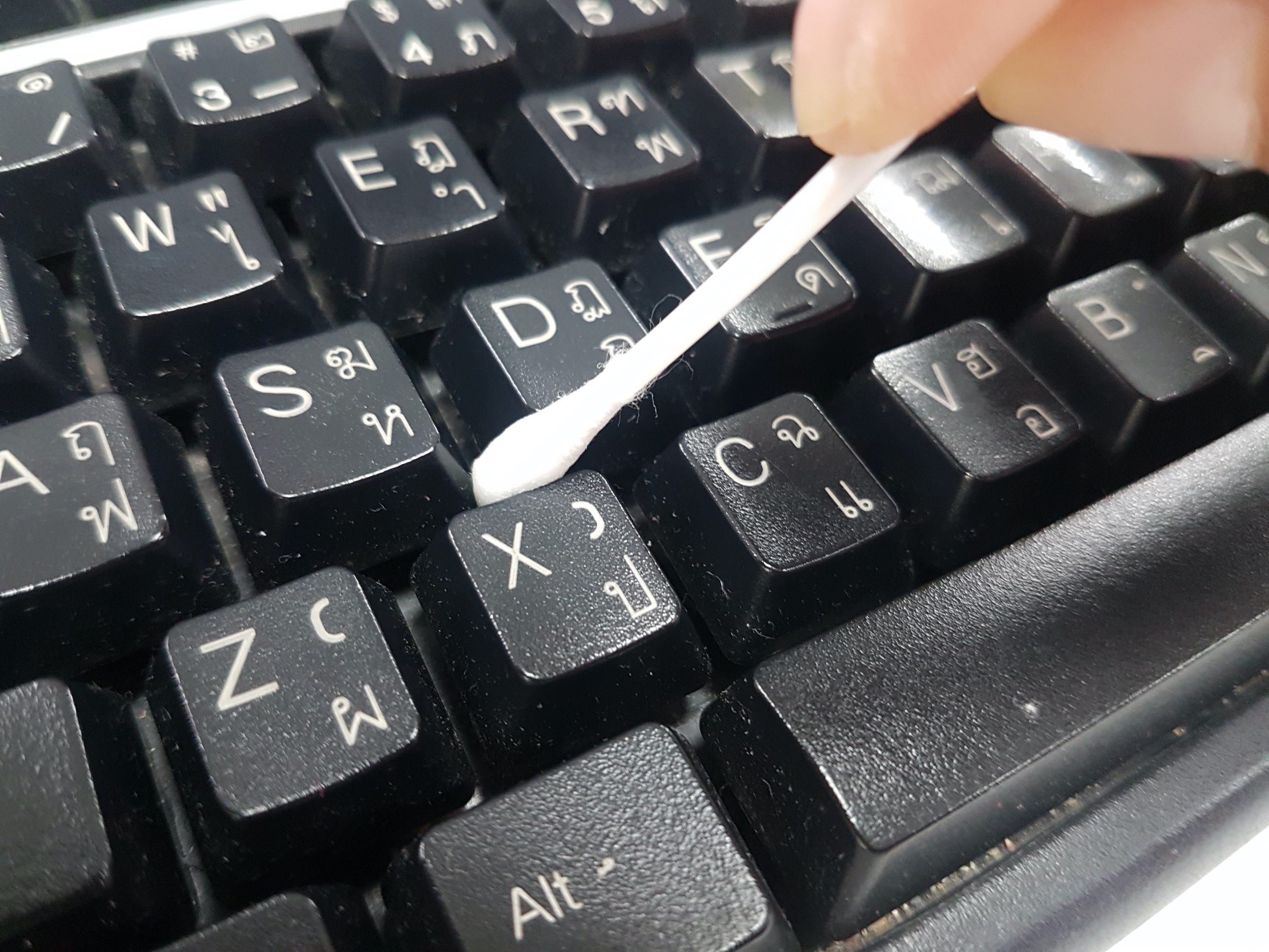 Detail Picture Of A Keyboard On A Computer Nomer 51