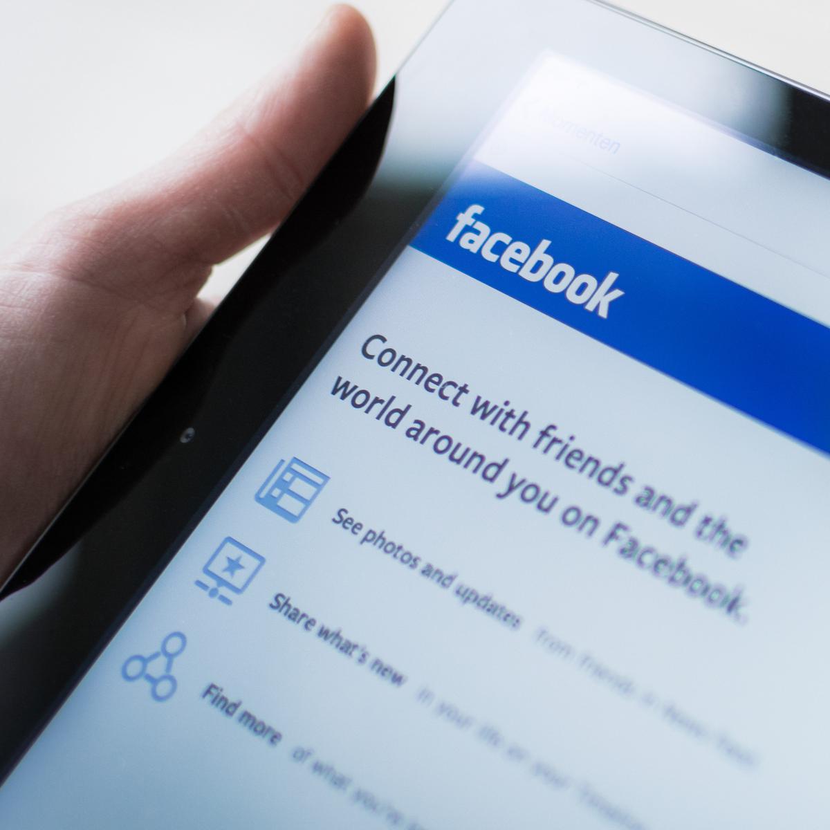 Detail Membuat Status Fb Berwarna Nomer 16