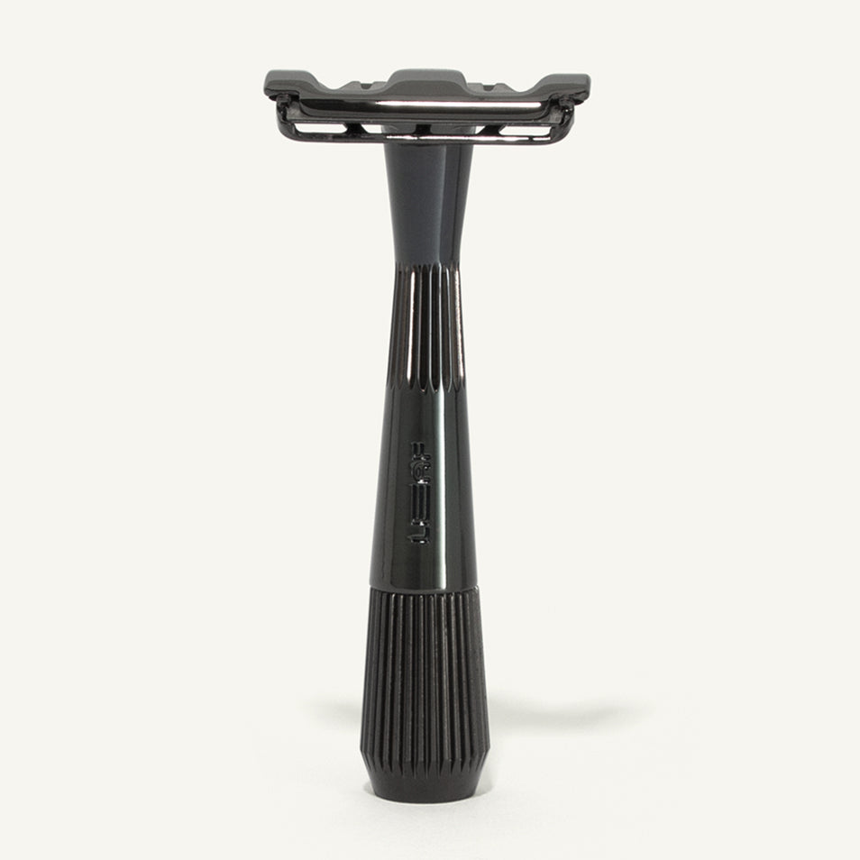 Detail Picture Of A Razor Nomer 40