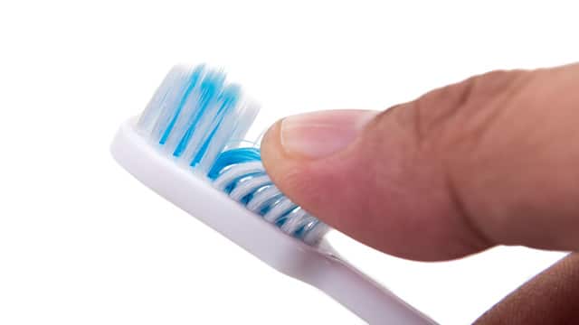 Detail Picture Of A Toothbrush Nomer 42