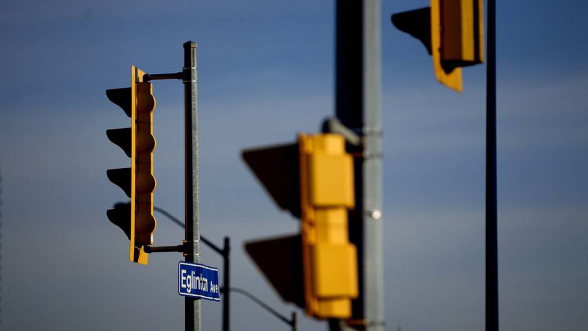 Detail Picture Of A Traffic Light Nomer 52