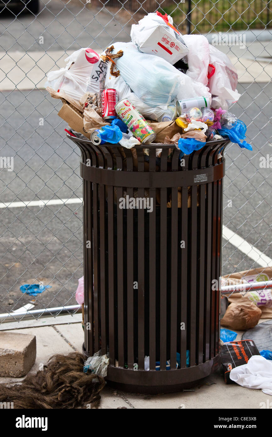 Download Picture Of A Trash Can Nomer 18
