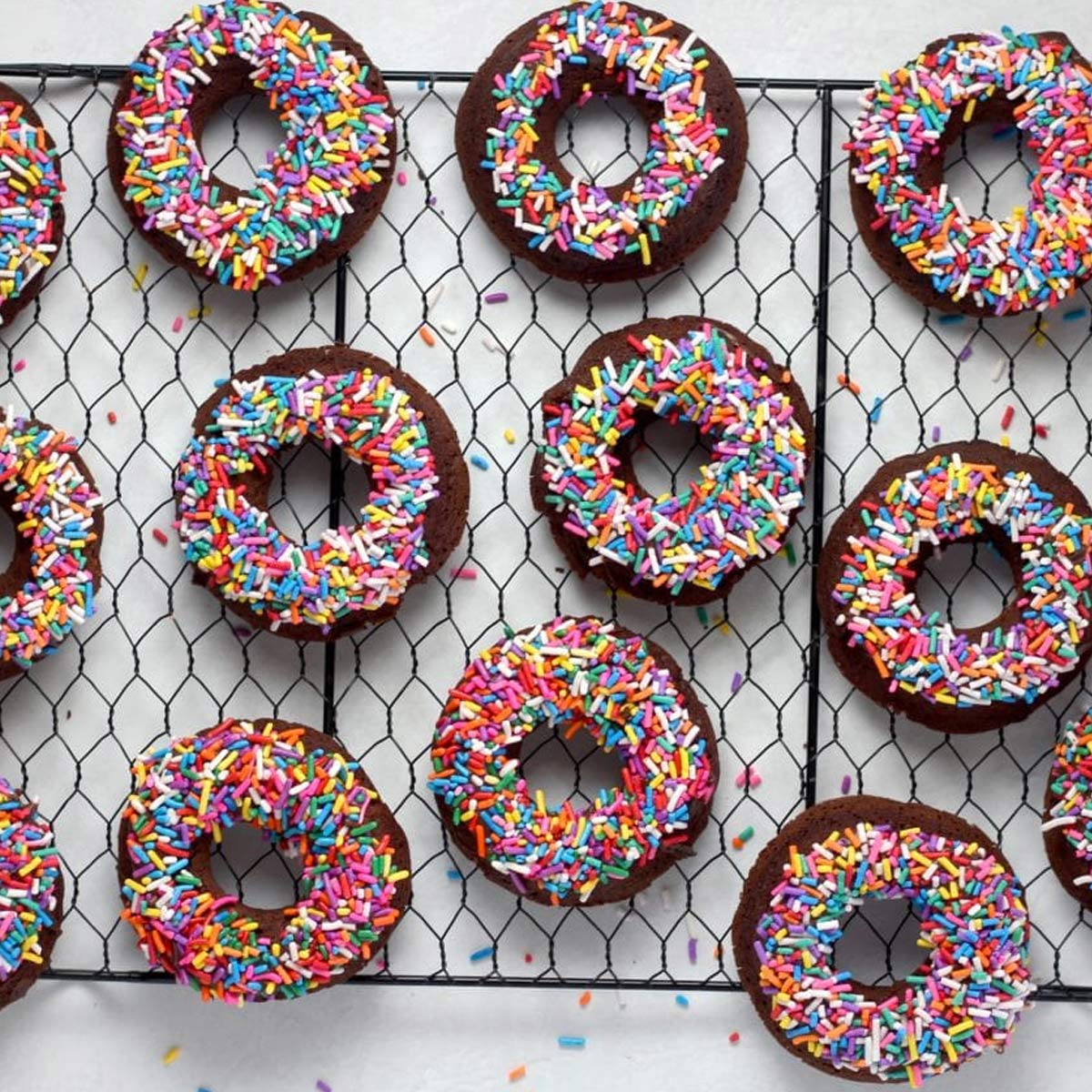 Detail Picture Of Donut Nomer 39