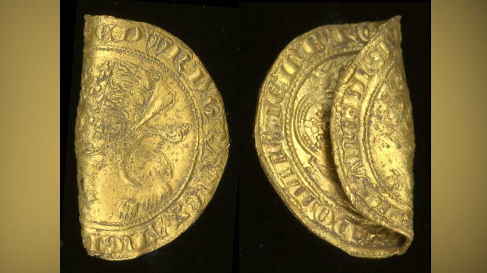 Detail Picture Of Gold Coins Nomer 23