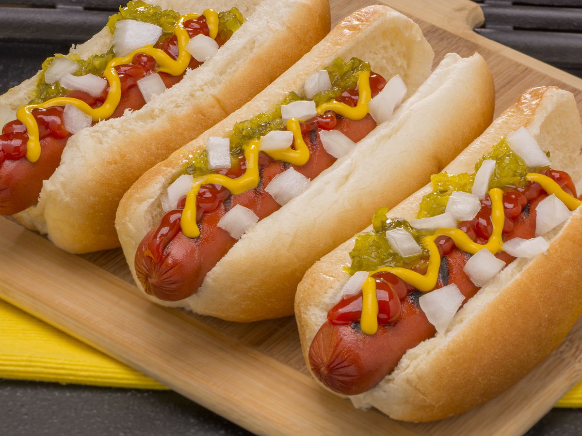 Detail Picture Of Hot Dogs Nomer 32