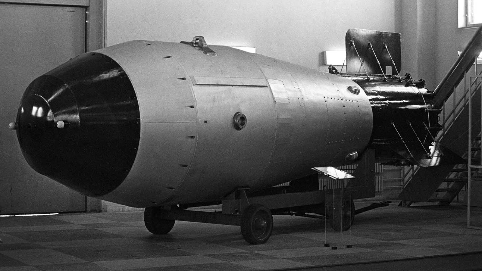 Detail Picture Of Nuclear Bomb Nomer 23