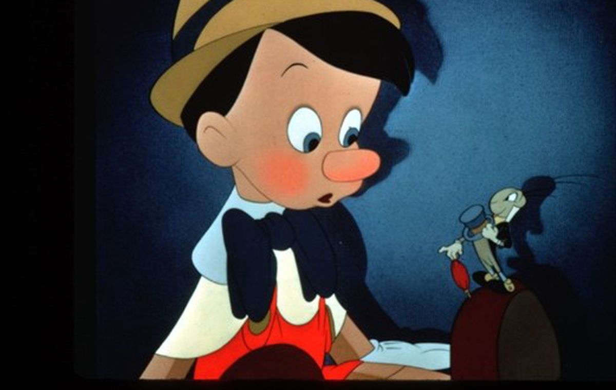 Detail Picture Of Pinocchio Lying Nomer 19