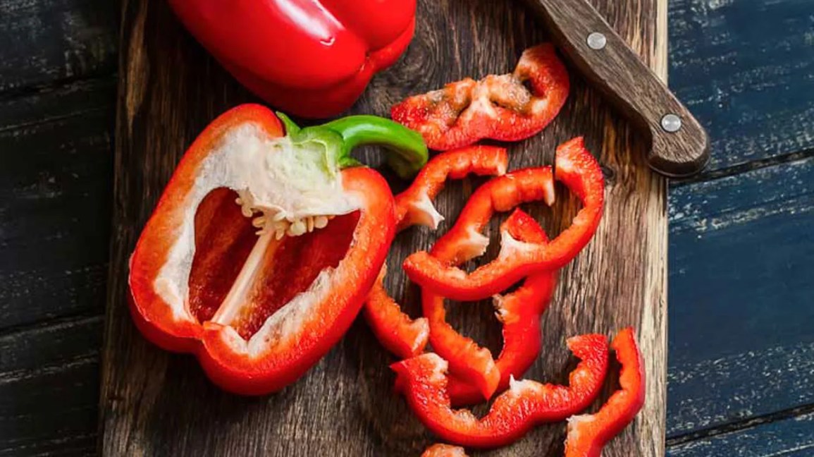 Detail Picture Of Red Bell Pepper Nomer 5