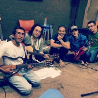 Detail Devian Studio Radio Dalam Nomer 4