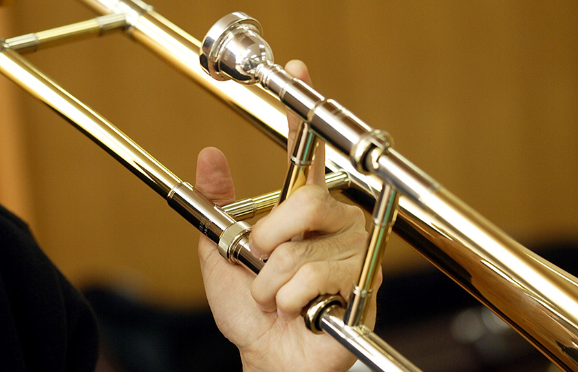 Detail Picture Of Trombone Instrument Nomer 20