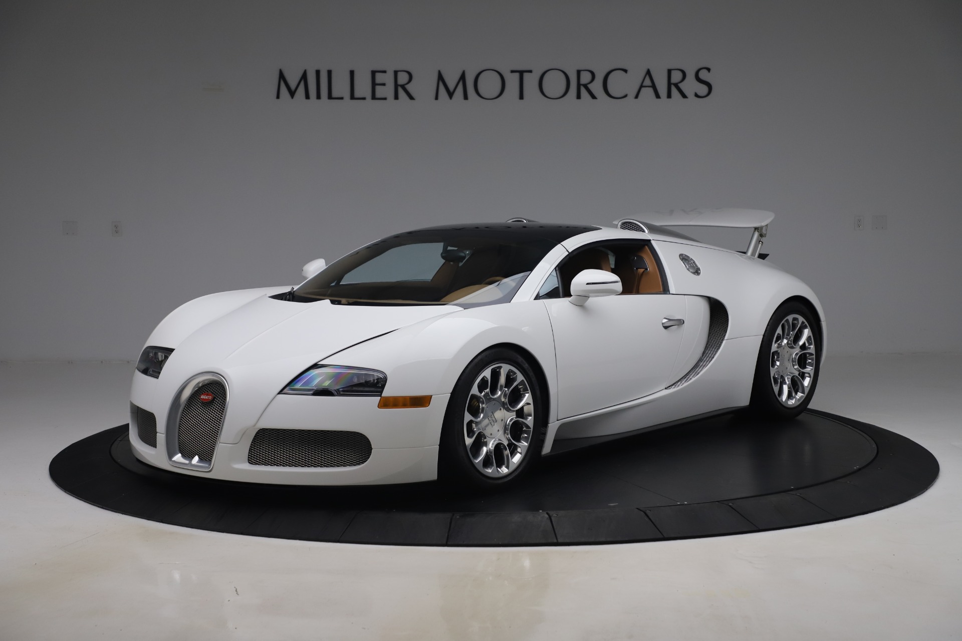 Detail Pictures Of A Bugatti Veyron Nomer 40